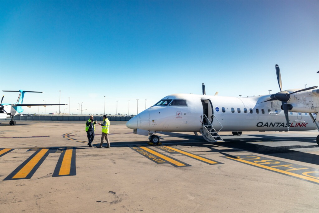 Adelaide Jul 23-1048SML